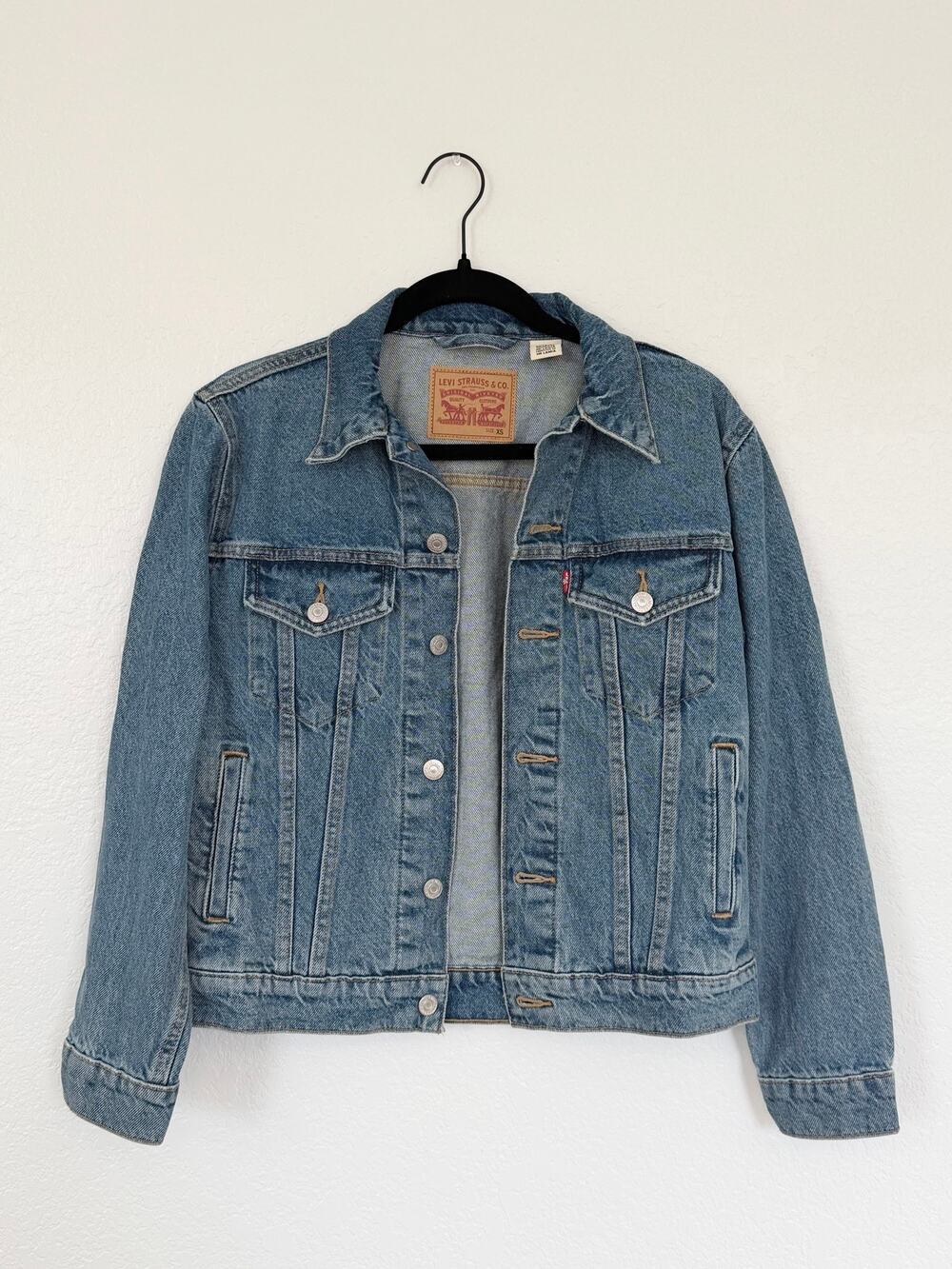 Levi’s Classic Denim Jacket – Size XS